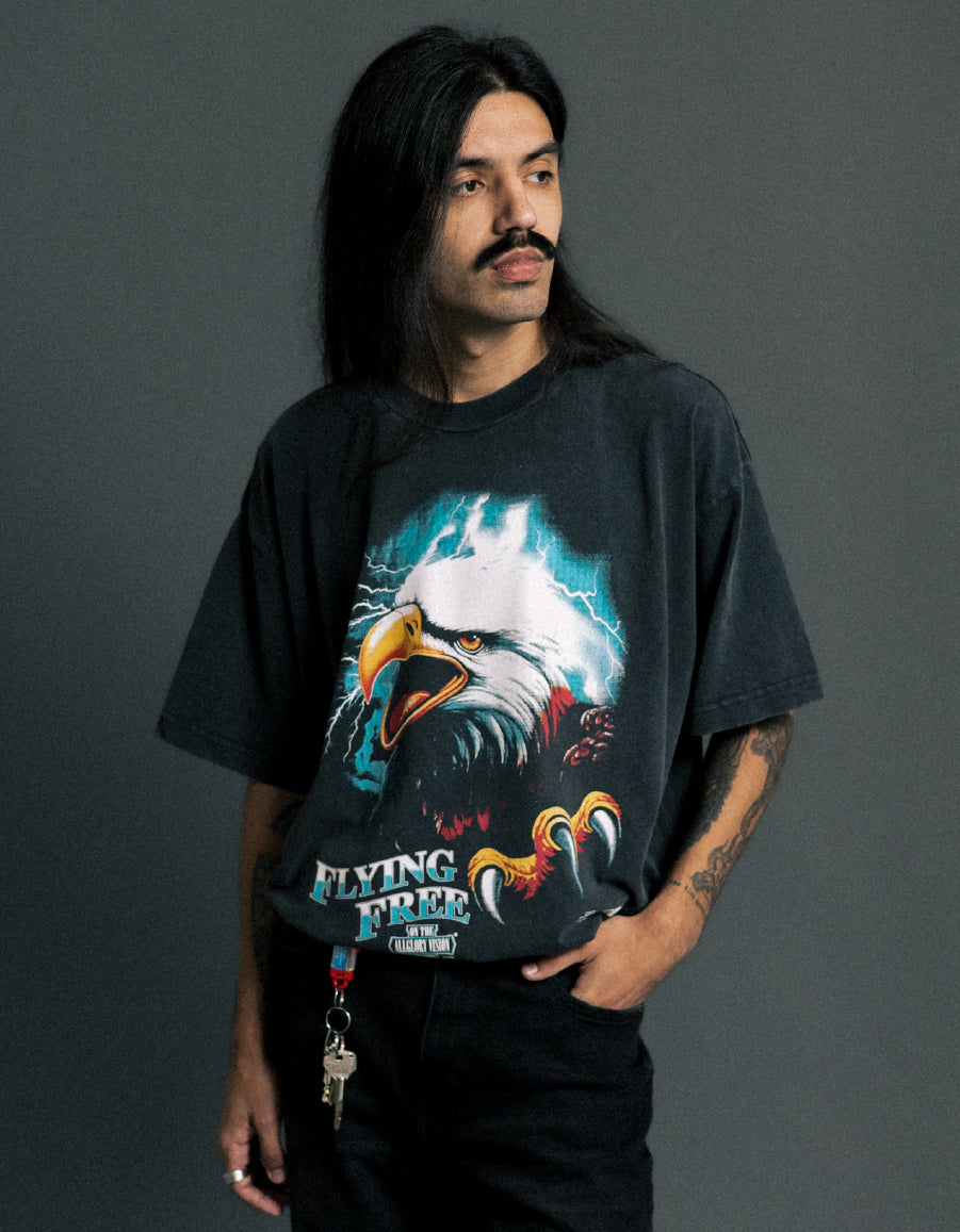 FLYING FREE Camiseta ALLGLORY Vintage Sun Black MODELO FRENTE 2